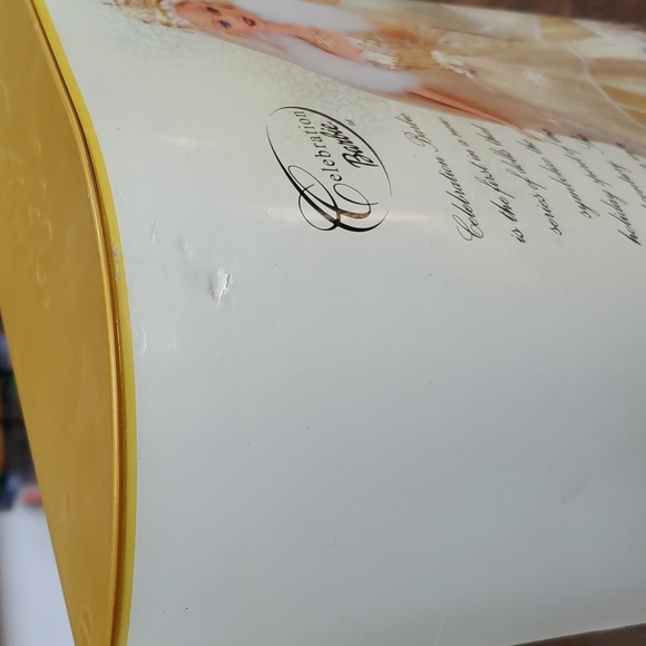 CELEBRATION BARBIE - Picture 4 of 4